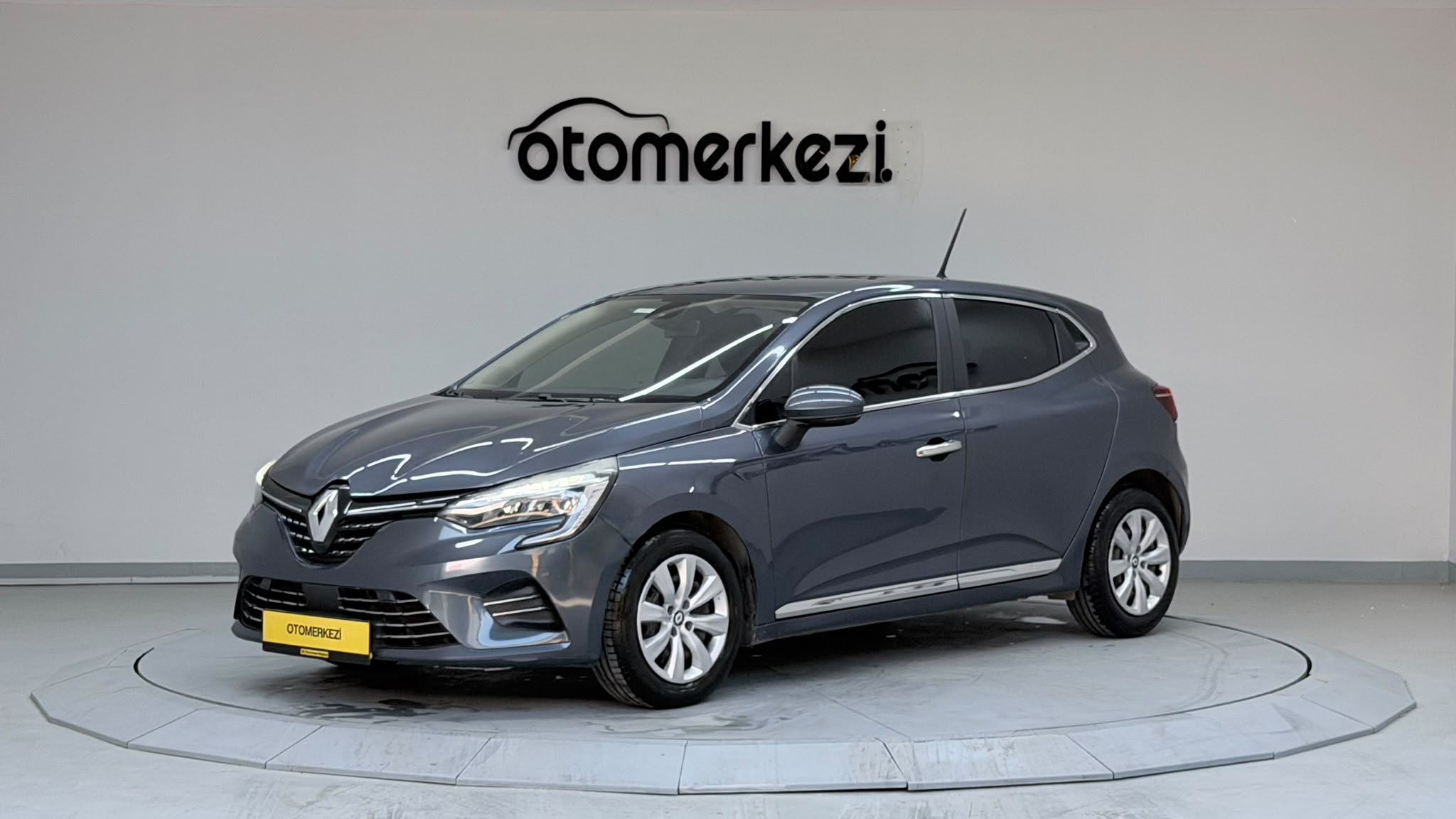 RENAULT CLIO 1
